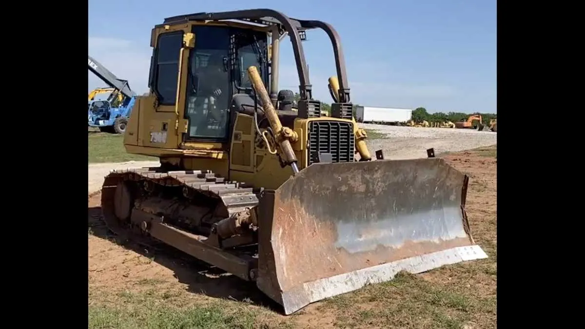 1980 john deere 750 dozer specs