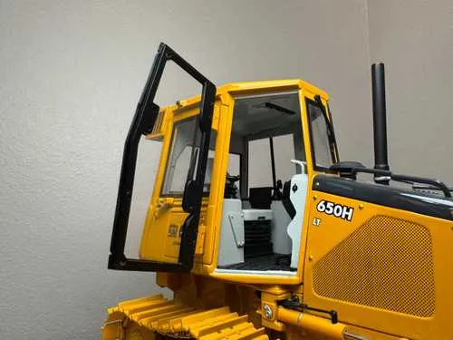 john deere 650h lt specs