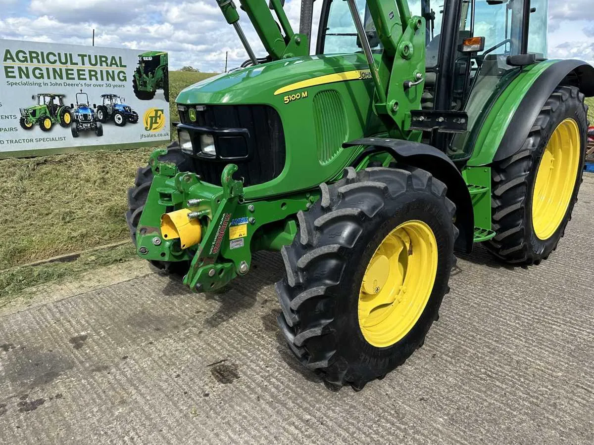 john deere 5100m specs
