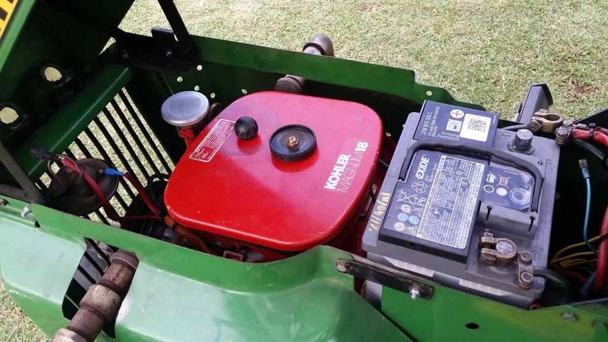 john deere 317 e specs