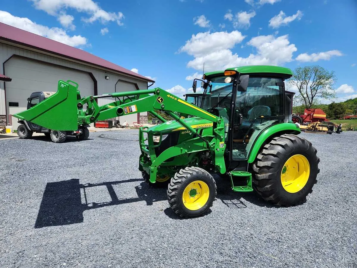 john deere 4044r loader specs