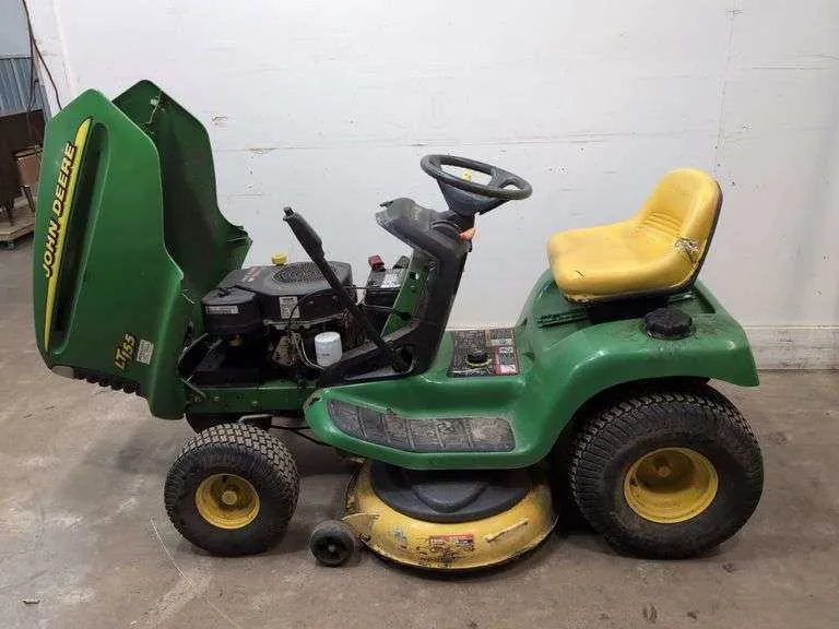 lt155 john deere specs
