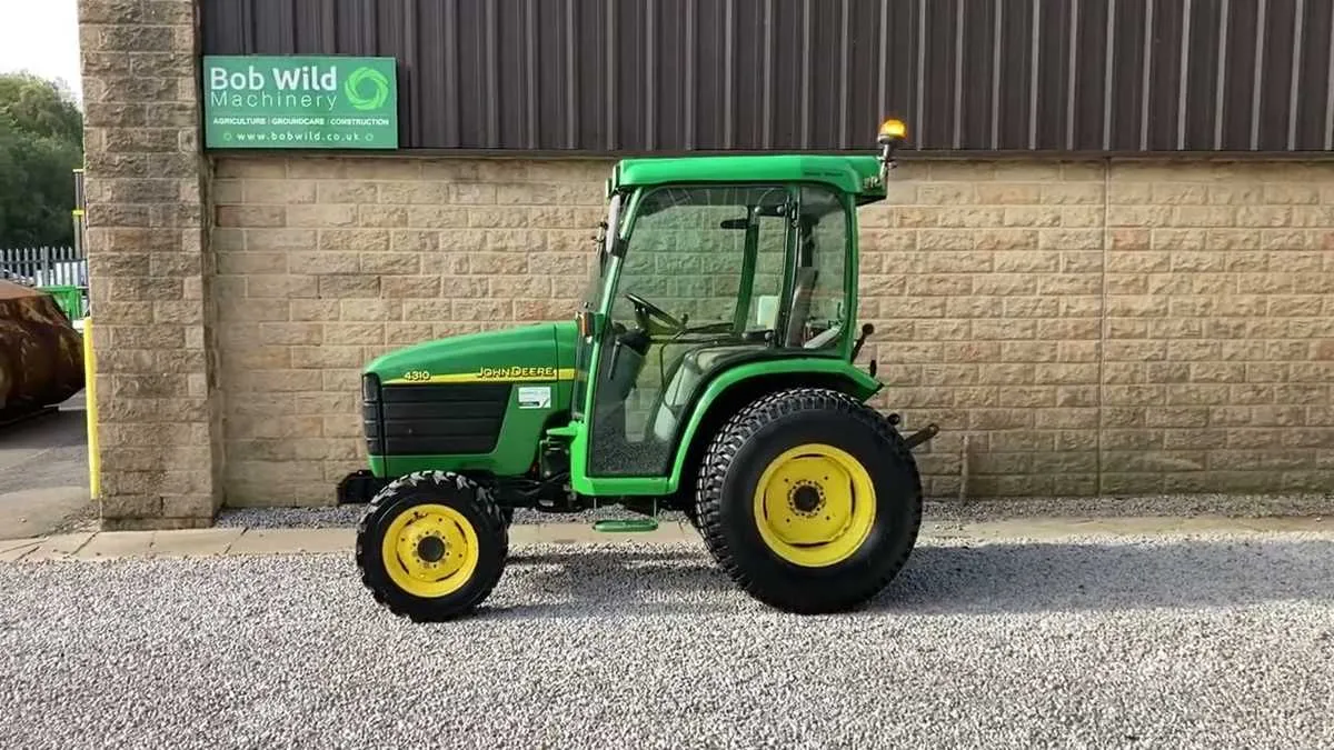 4310 john deere specs