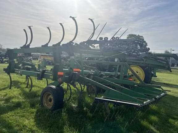 john deere 980 field cultivator specs