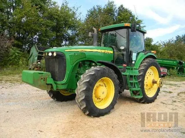 8520 john deere specs