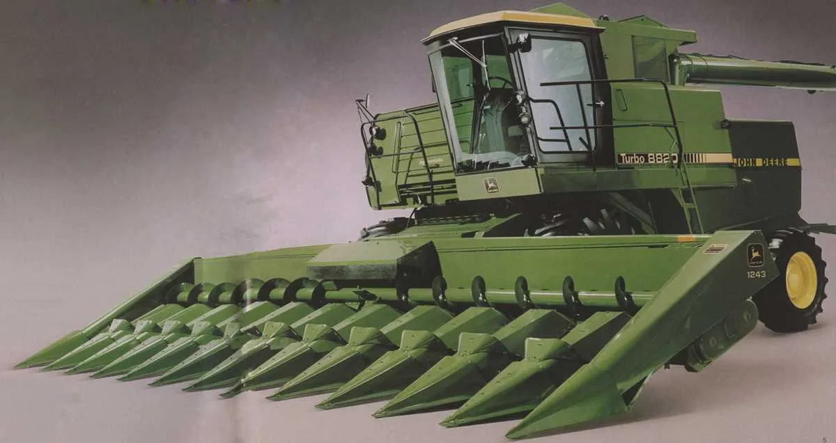 1982 john deere 8820 specs