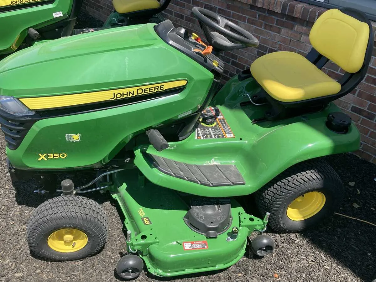 x350 john deere specs