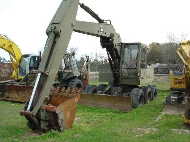 john deere 690 excavator specs