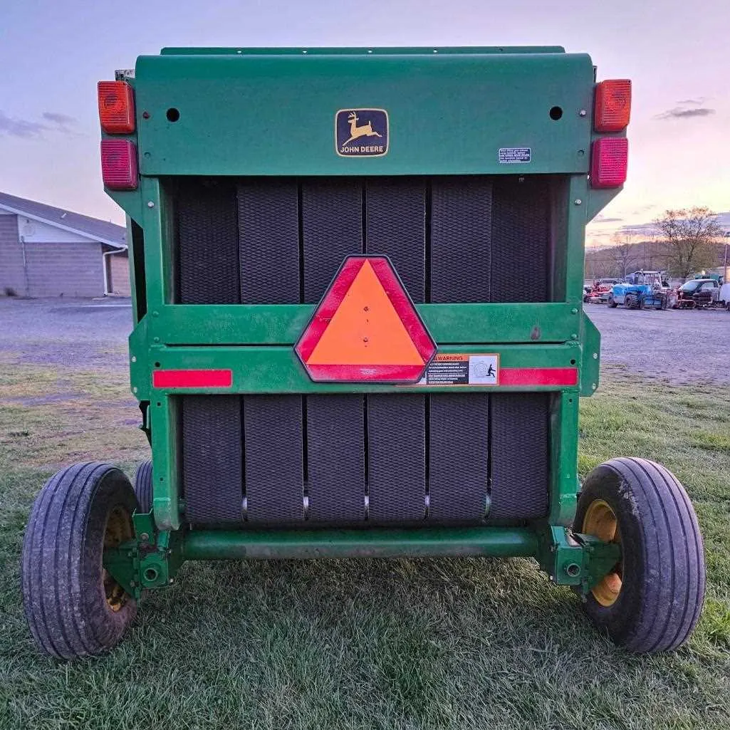 john deere 447 round baler specs
