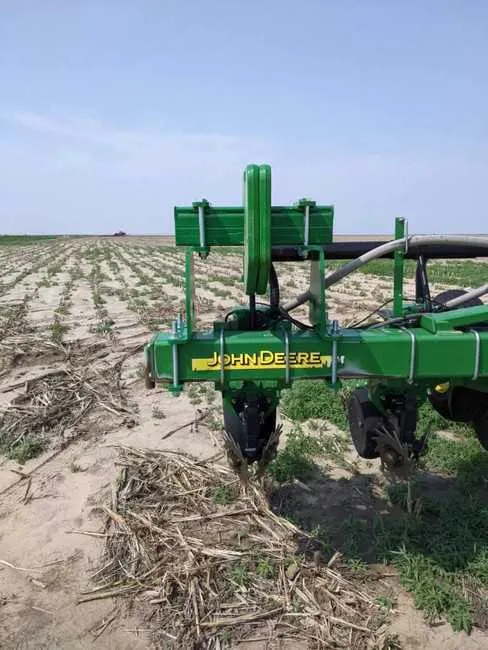 john deere 1700 planter specs