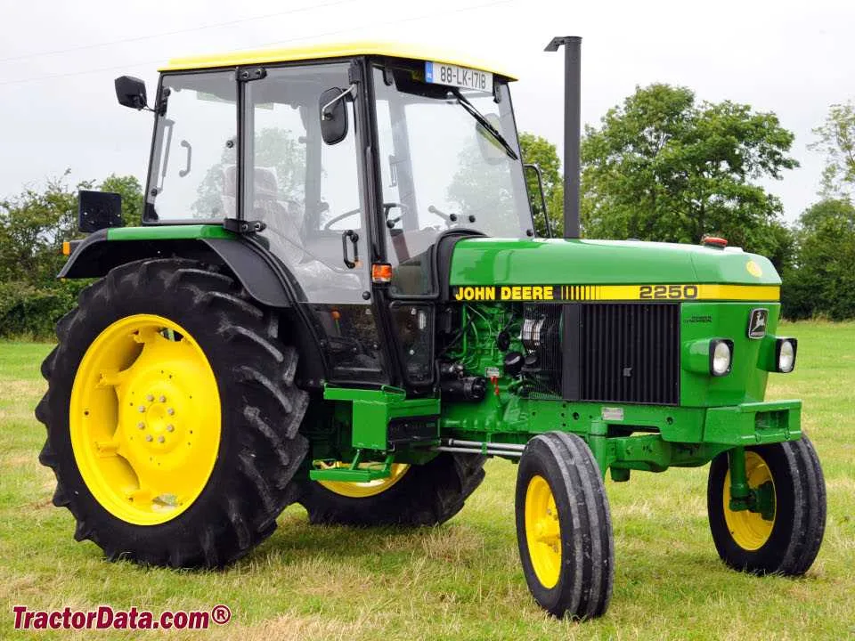 john deere 2250 tractor specs