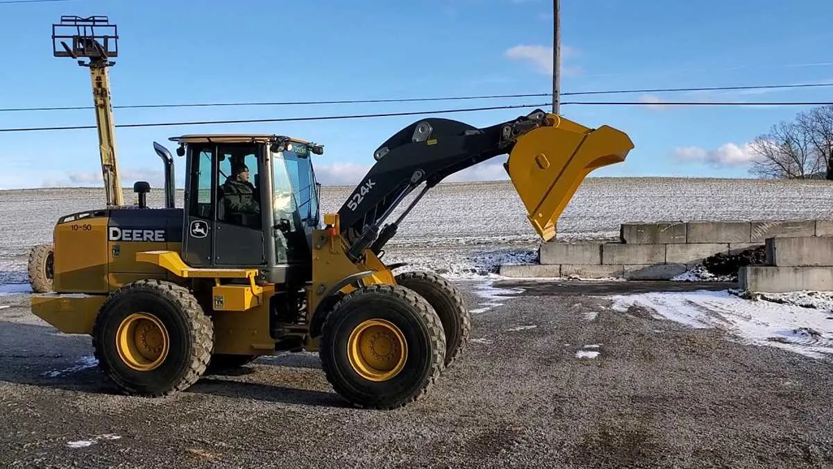 john deere 524k high lift specs