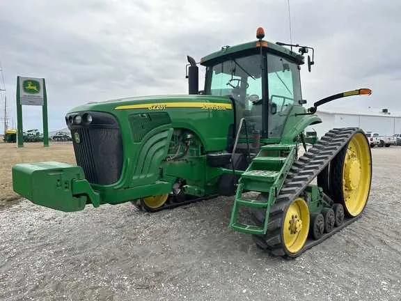 john deere 8220t tractor specs