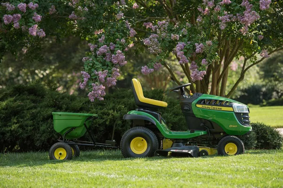 spec for d140 john deere