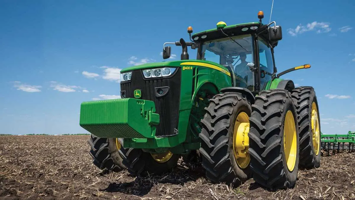 john deere 8r specs