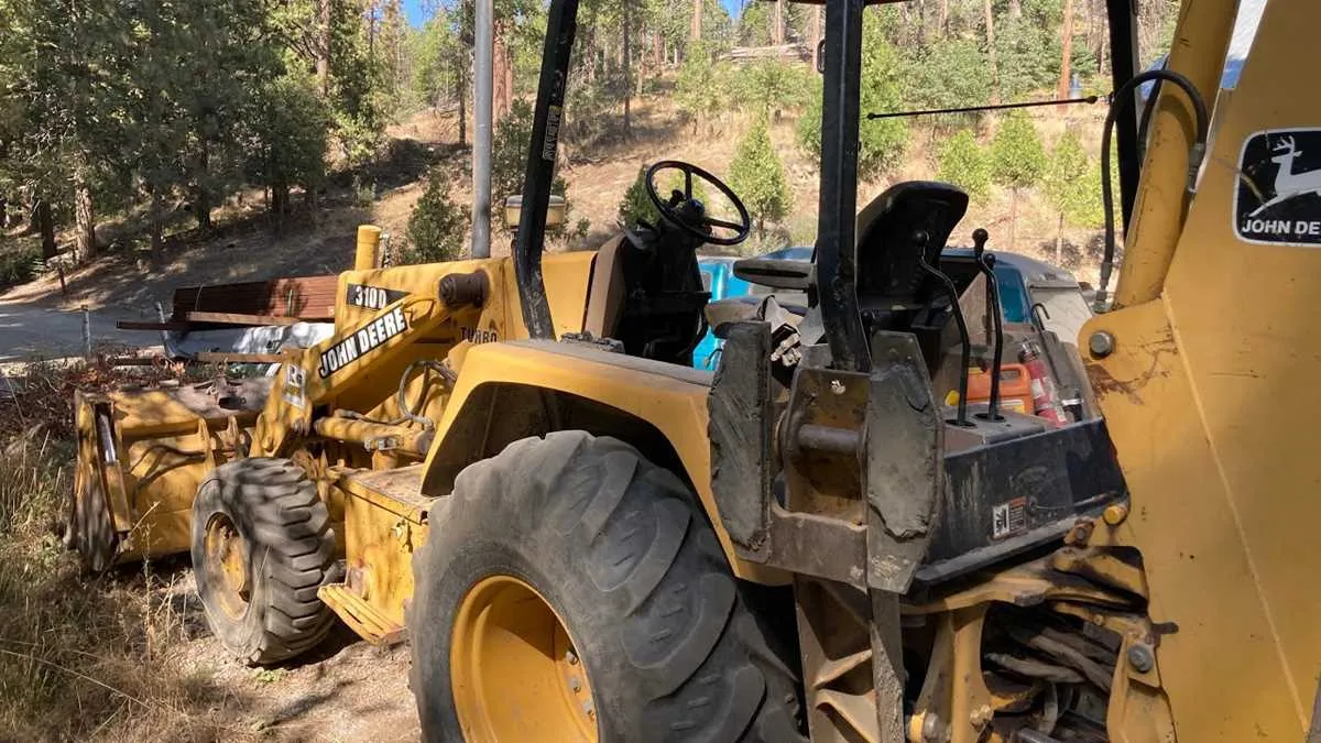 john deere 310 d specs