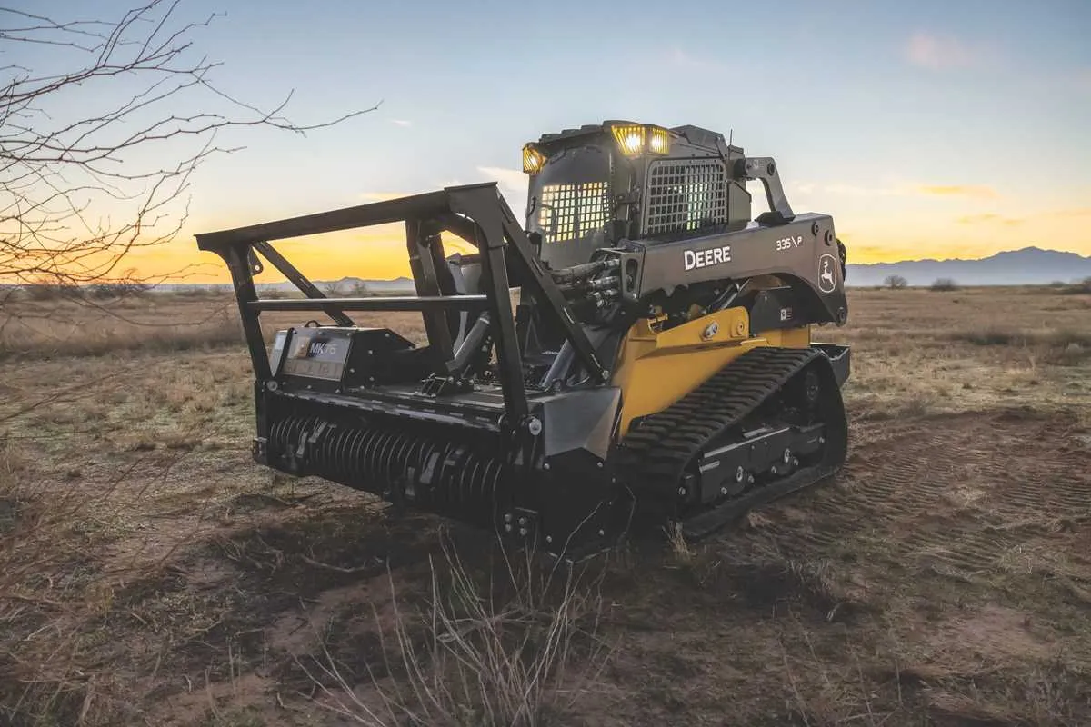 john deere track skid steer specs