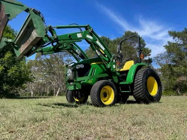 john deere 4105 tractor specs