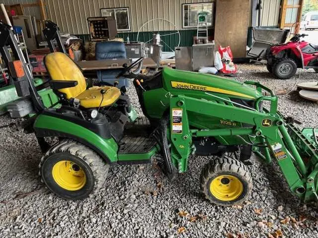 2013 john deere 1025r specs