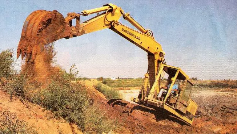 john deere 225 lc specs