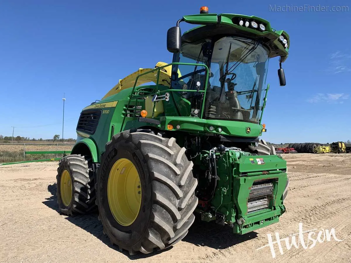 john deere 9700 forage harvester specs