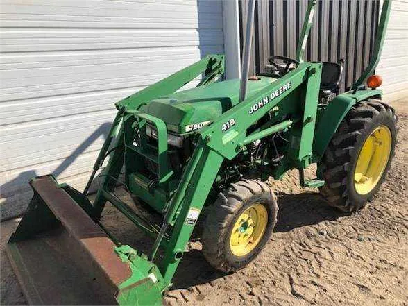 specs on john deere 790 tractor