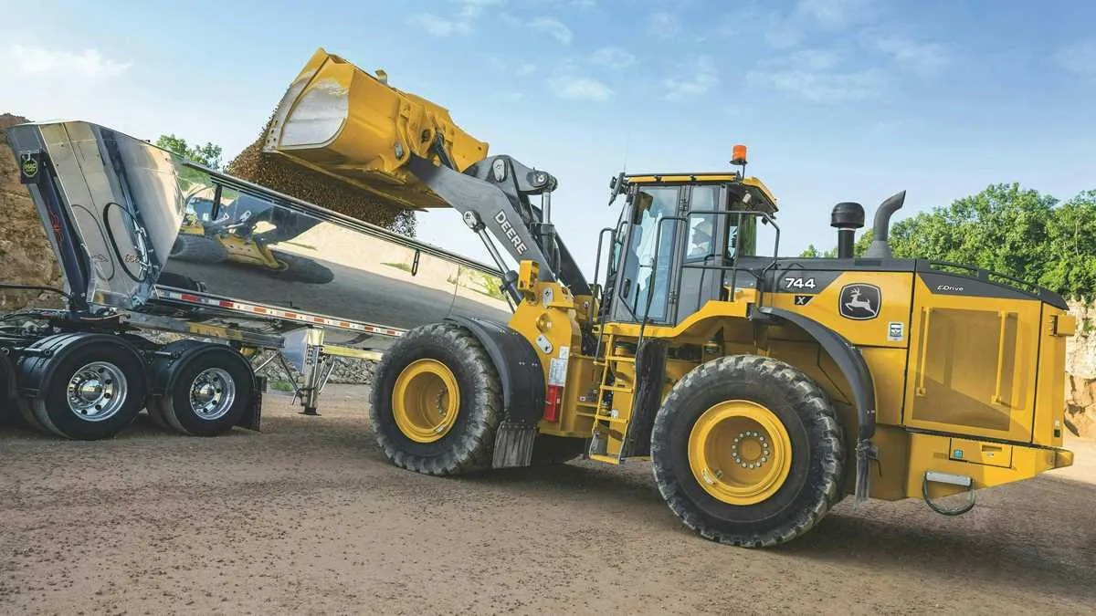 john deere 744h specs