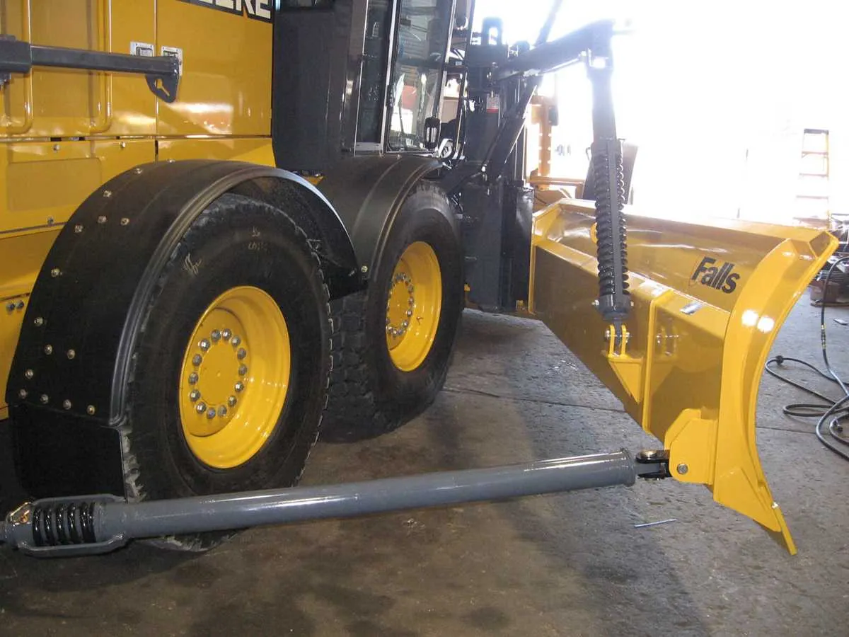 john deere 772gp grader specs