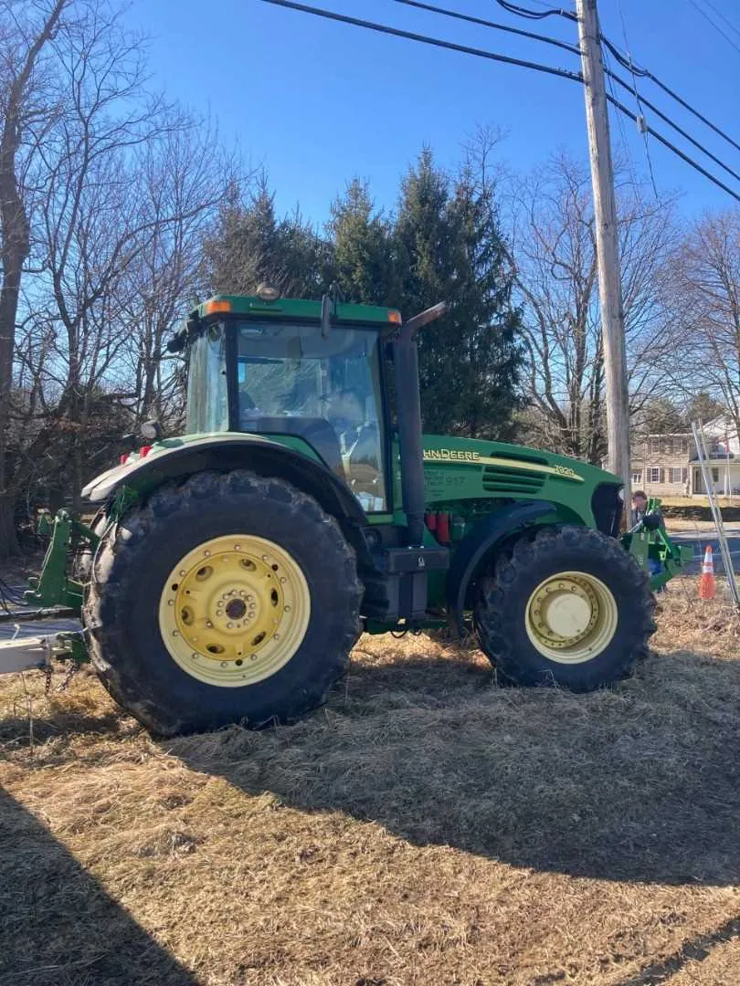 2004 john deere 7820 specs