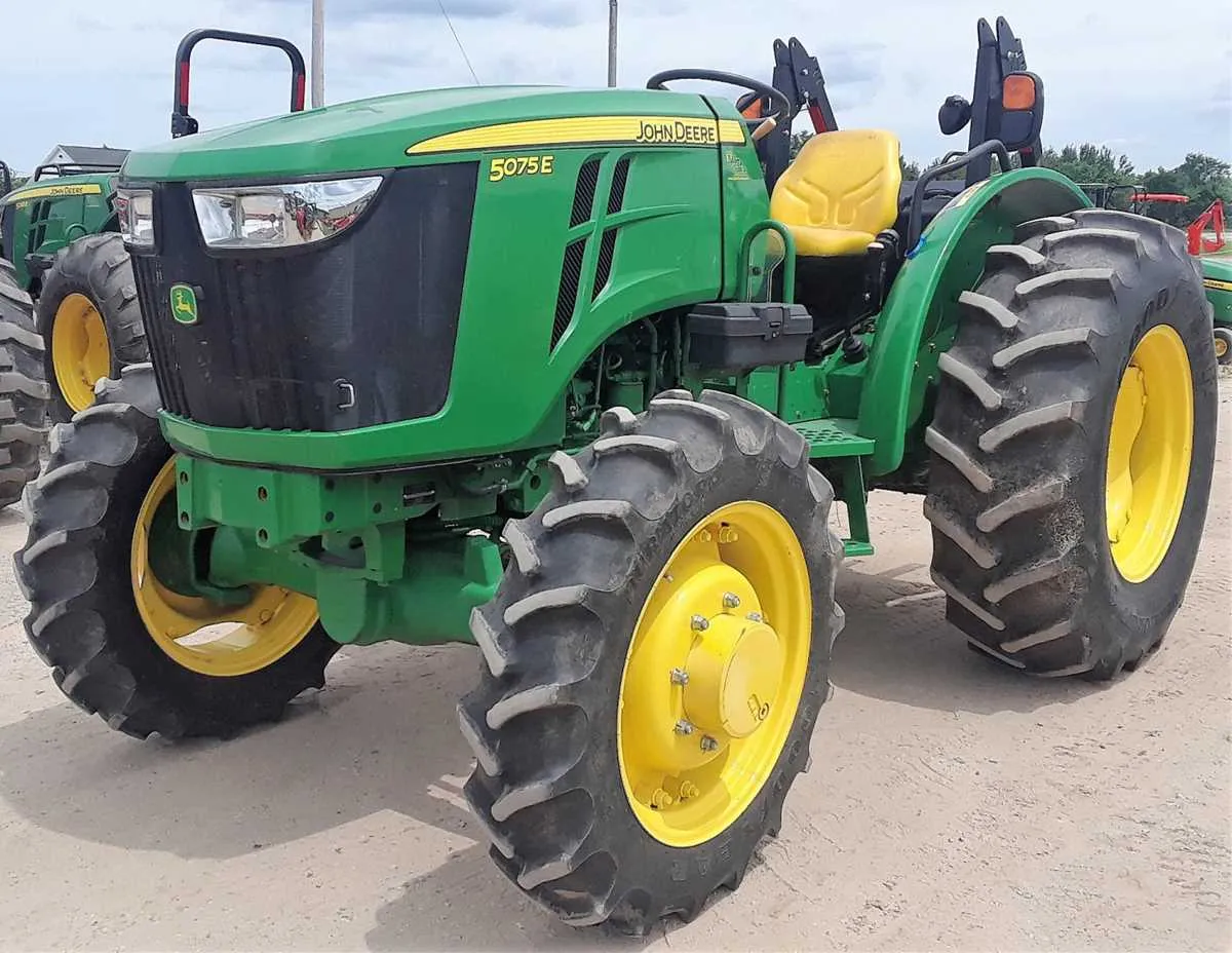 2008 john deere 5075e specs