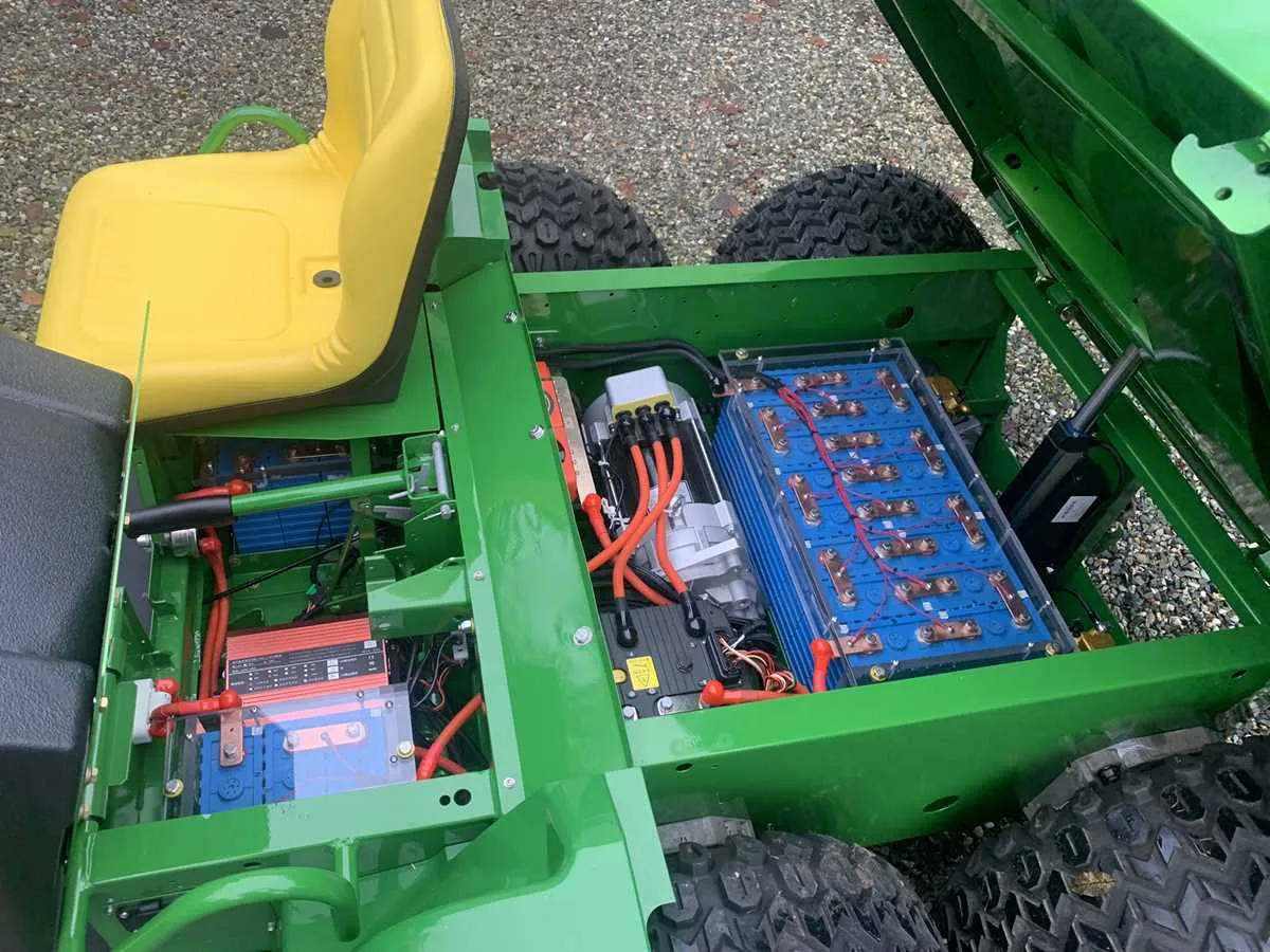 2000 john deere 6 x 4 gas specs