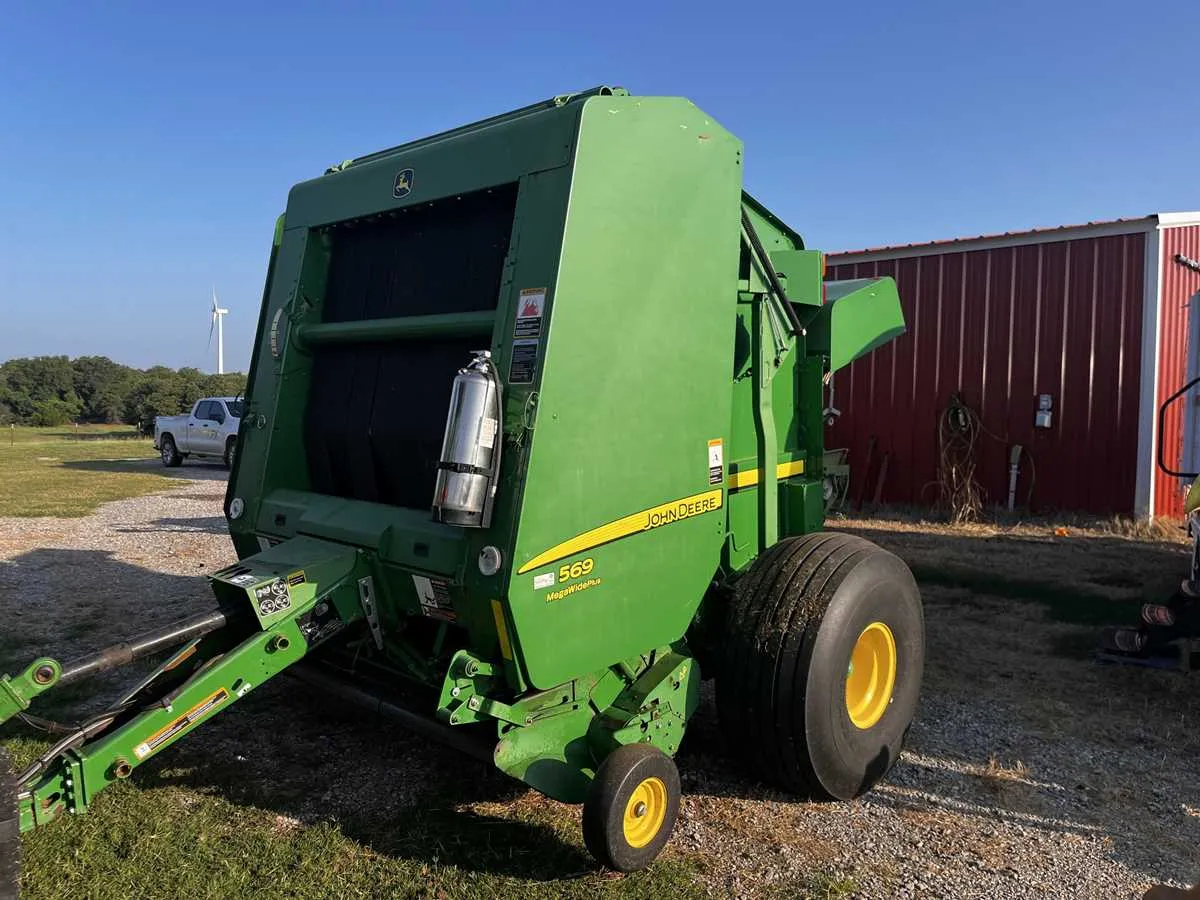 john deere 569 megawide plus specs