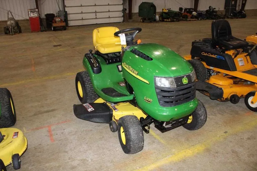 john deere l100 specs