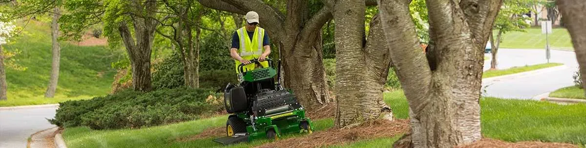 john deere 636m specs