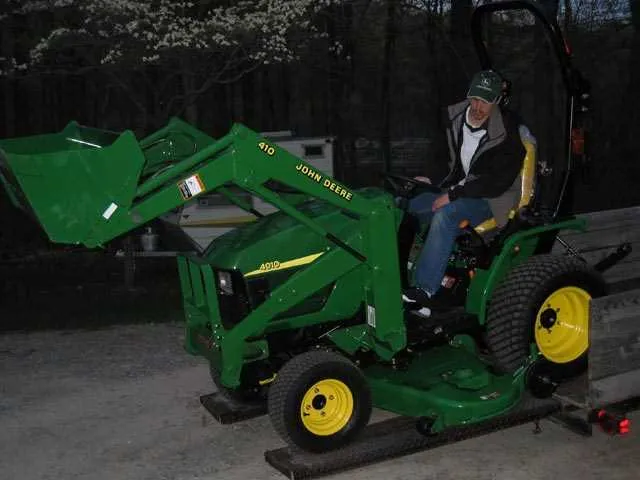 2010 john deere 2210 specs