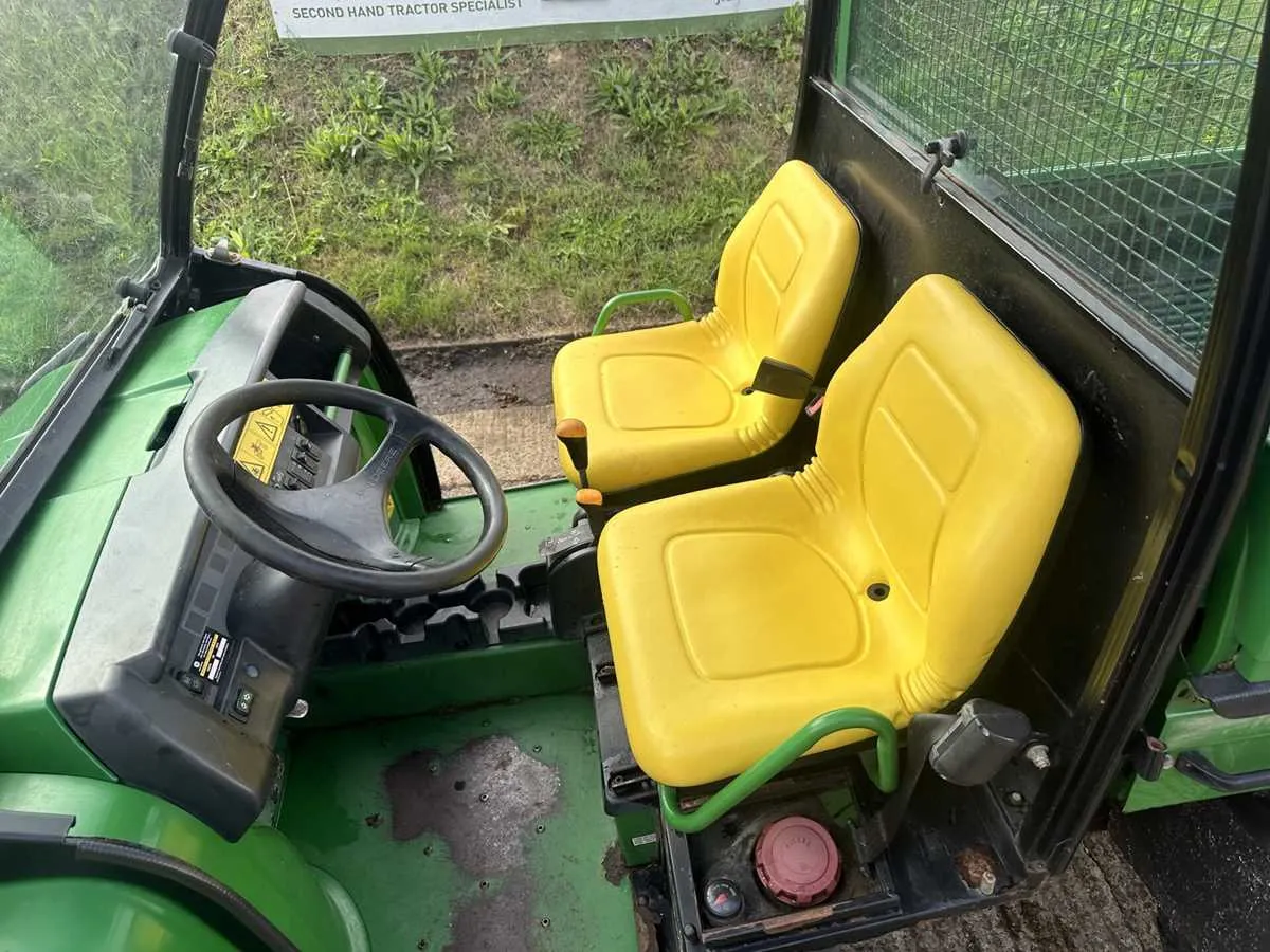 specs for john deere hpx 4x4