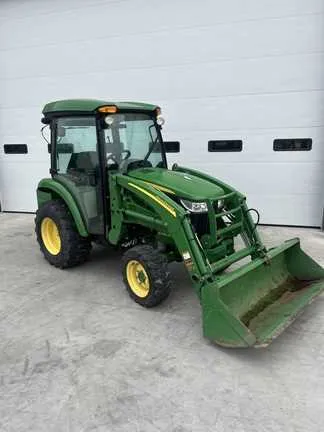 2015 john deere 3046r specs