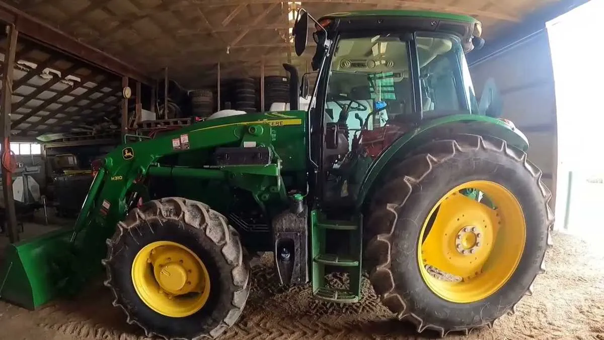 john deere 6120e specs