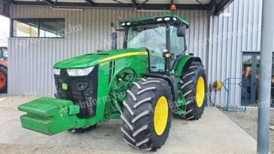 8270r john deere specs