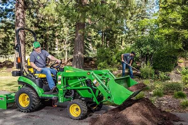 what are the specs on the john deere 1025r