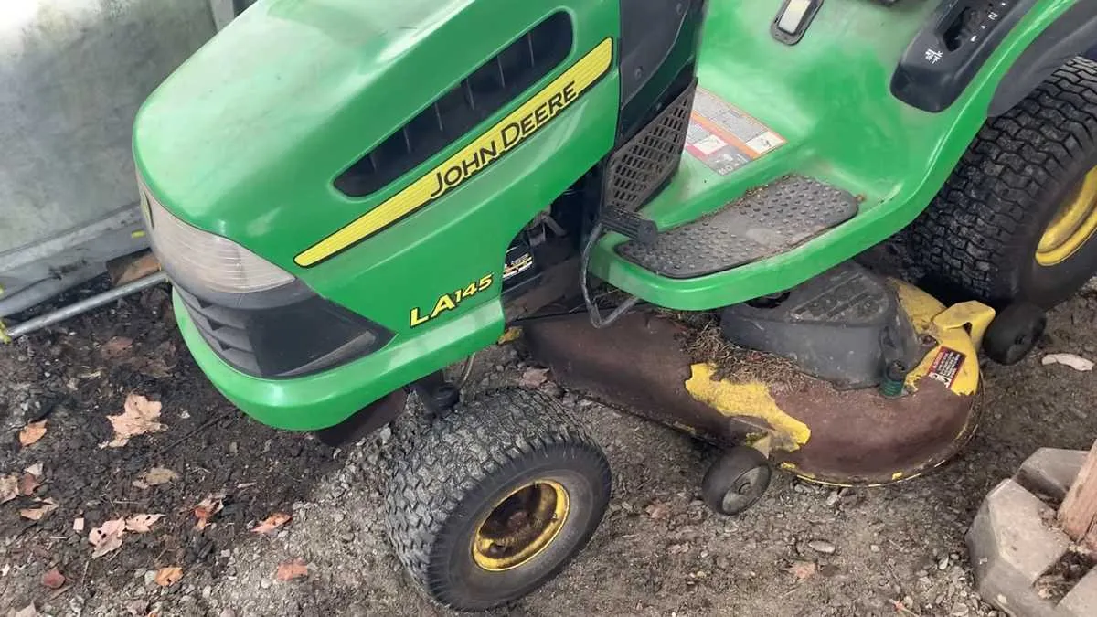 john deere la145 specs