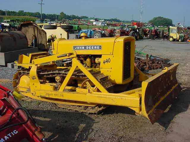 john deere 440 icd crawler specs