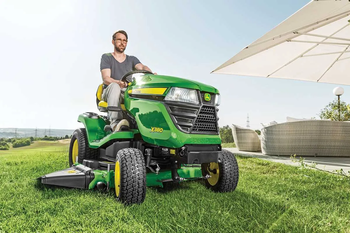 x300 john deere tire specs