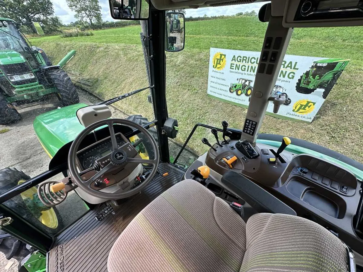 john deere 5620 tractor specs