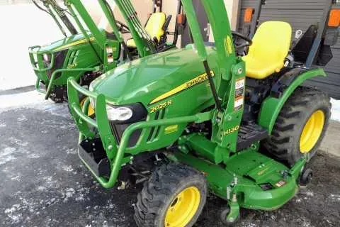 john deere 1025 r specs