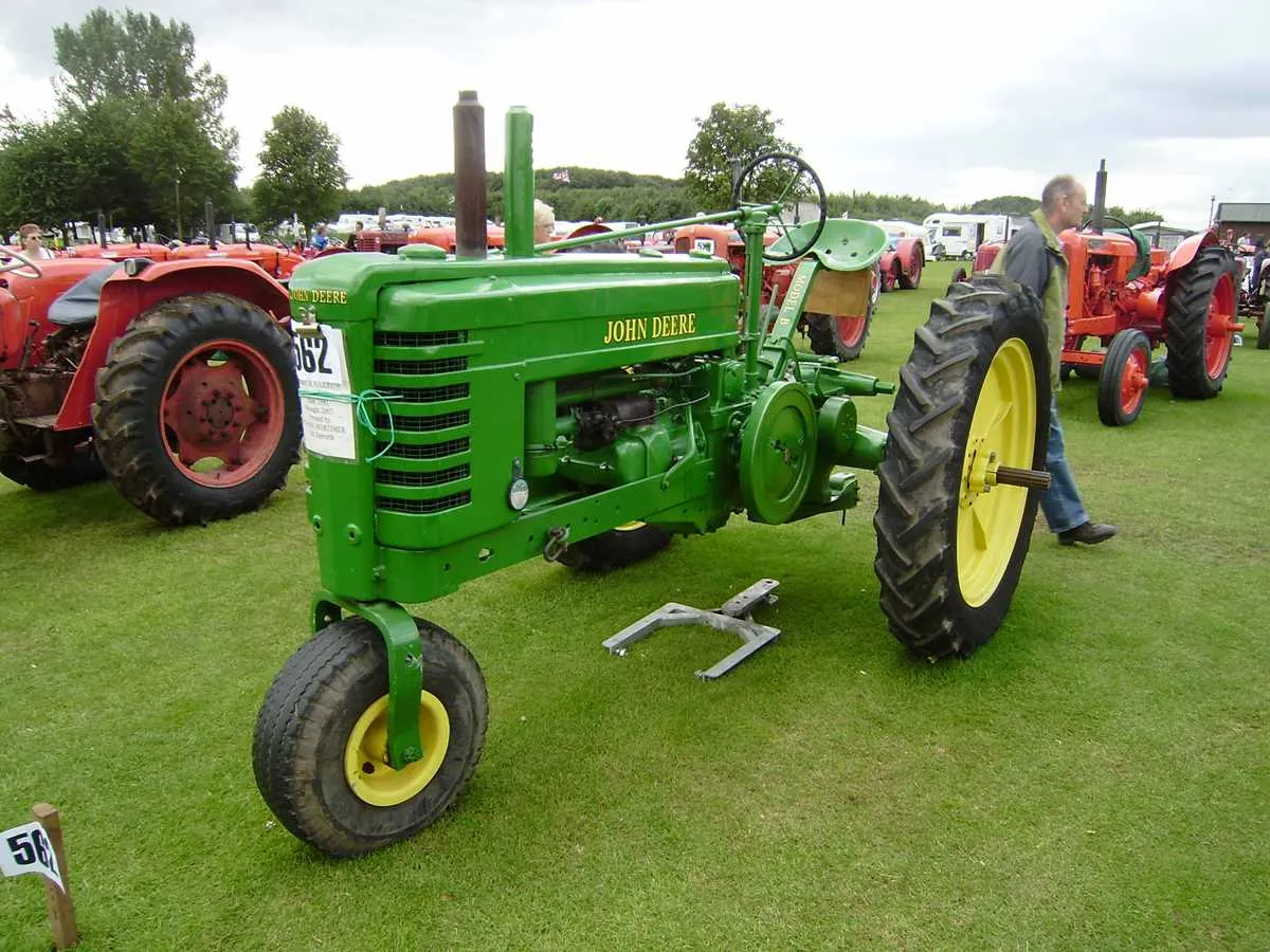 john deere model b tractor specs
