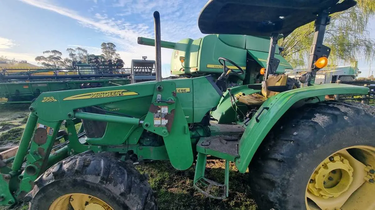 john deere 5725 specs