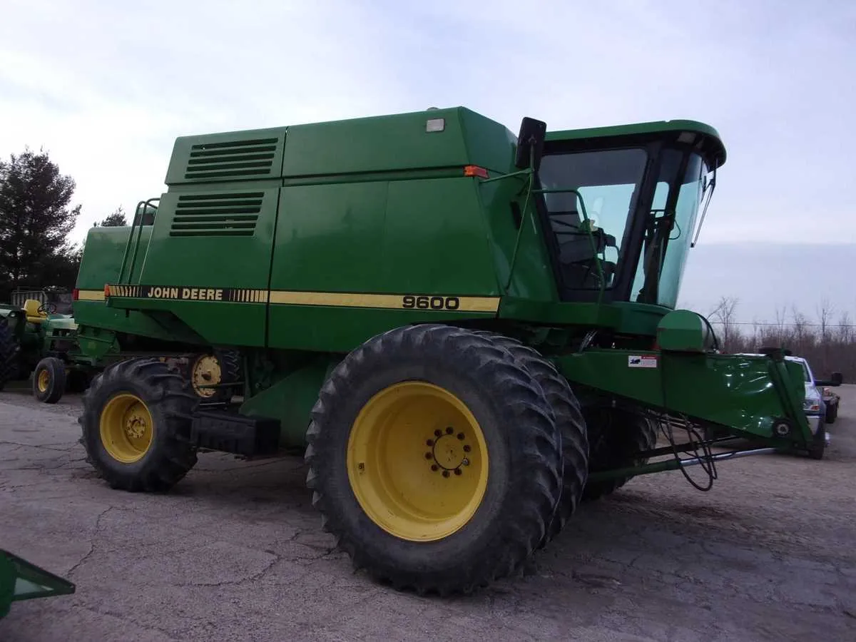 1990 john deere 9600 combine specs